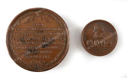 null LOUIS XV, roi de France (1710-1774).
Ensemble de deux médailles en bronze au...