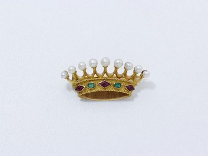 null Broche en or 750 millièmes stylisant une couronne comtale décorée de 9 perles,...