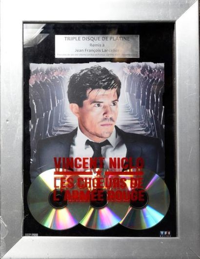 null Vincent Niclo 2013
Triple disque de platine pour l'album «Les coeurs de l'armée...