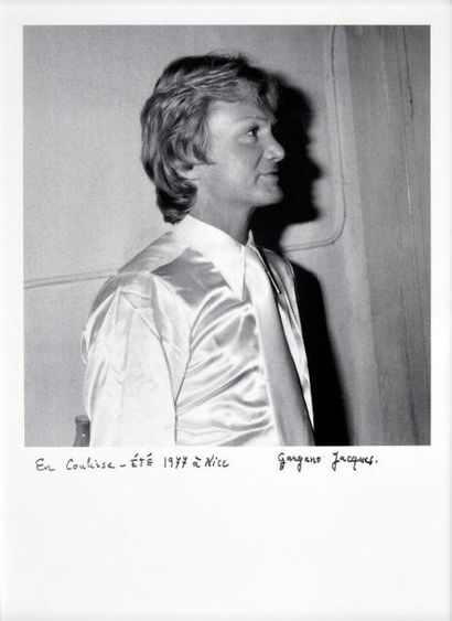 null 7 PHOTOS DE CLAUDE FRANCOIS - 1964 / 1976 1 lot de 7 photos du chanteur Claude...