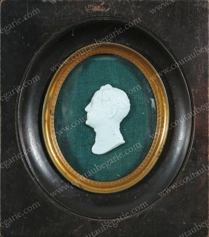 null * NICOLAS Ier, empereur de Russie (1796-1855)
Médaillon en biscuit, le représentant...