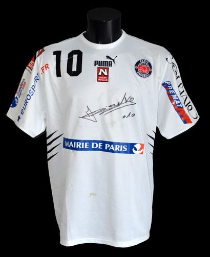 null Lilian Di Salvo n°10. Maillot porté avec le Paris Handball en Ligue des champions...