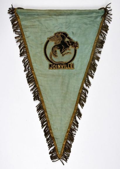 null Fanion du Bataillon de Joinville, crée en 1956 pour les appelés sportif de renom....