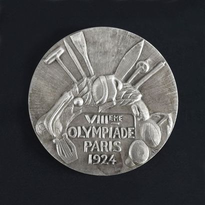 null 1924. Paris. Médaille d'argent de vainqueur de la seconde place attribuée à...