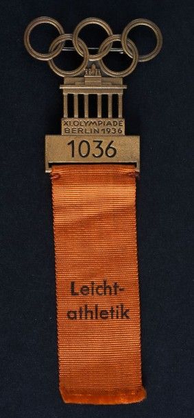 null 1936. Berlin. Badge de participant aux épreuves d'athlétisme lors de la XIème...