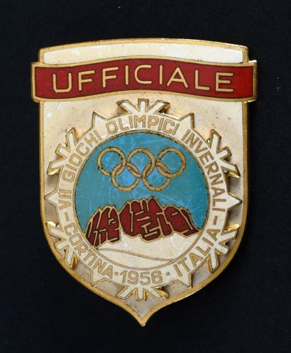 null 1956. Cortina. Badge «officiel» des VIIème Jeux d'hiver. En bronze émaillé.
Dim....