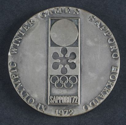 null 1972. Sapporo. Médaille de la commission des jeunes athlètes pour la XIème Olympiade...