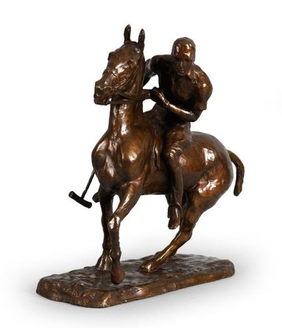 null Sculpture en bronze. «Joueur de Polo» signée Fred Voelckerling né en 1872. Très...