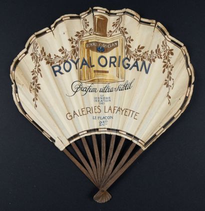 null Royal Origan, parfum des Galeries Lafayette
Eventail forme ballon.
D'après J.G....