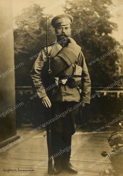 null NICOLAS II, empereur de Russie (1868-1918).
Portrait photographique signé Reissert...