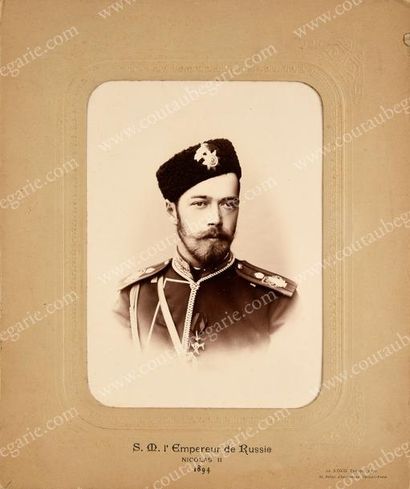 null NICOLAS II, empereur de Russie (1868-1918).
Portrait photographique signé De...