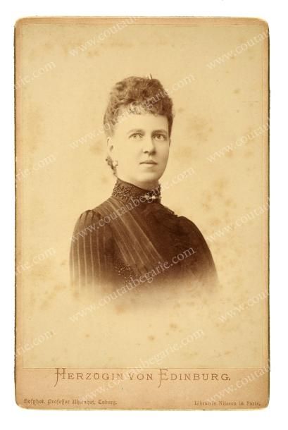 null MARIA ALEXANDROVNA, grande-duchesse de Russie (1853-1920).
Portrait photographique...