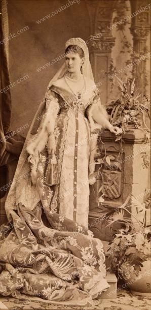 null MARIA PAVLOVNA, grande-duchesse de Russie (1854-1920).
Portrait photographique...