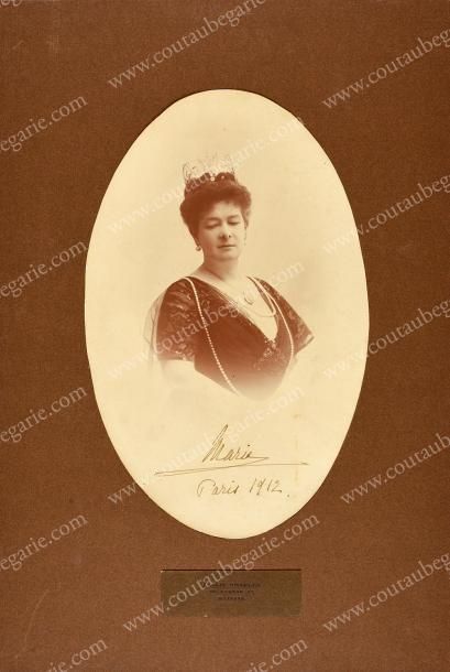 null MARIA PAVLOVNA, grande-duchesse de Russie (1832-1920).
Portrait photographique...