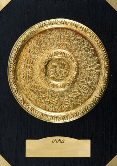 null Réplique miniature du Bouclier de Brennus, récompense décernée au vainqueur...