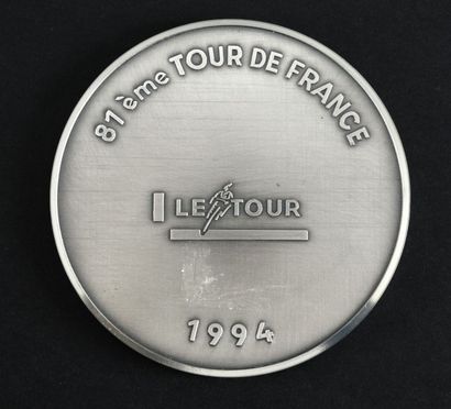 null Médaille commémorative du Tour de France 1994. Miguel Indurain remporte la 81e...