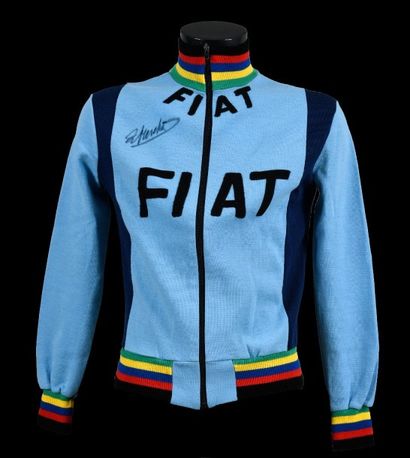 null Eddy Merckx. Veste de survêtement de l’équipe Fiat pour la saison 1977, avant...
