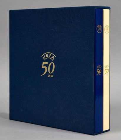 null Livre. Les 50 ans de l’UEFA (1954-2004). En 2 volumes. Nombreuses illustrations....