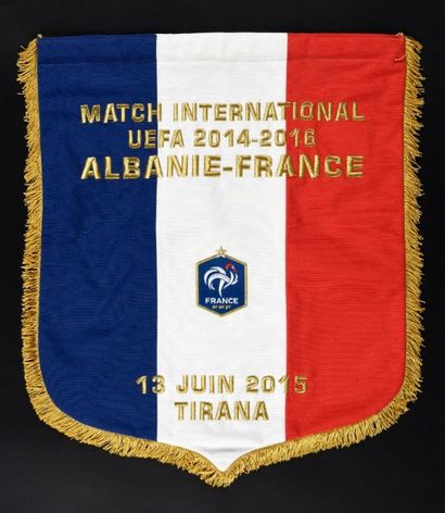 null Fanion officiel de l’équipe de France. Match amical face à l’Albanie le 13 juin...