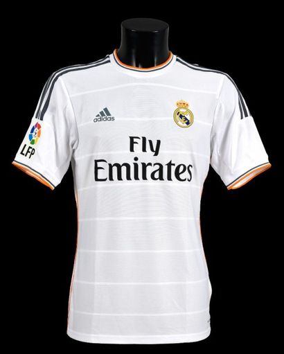 null Gareth Bale n°11. Maillot porté avec le Real Madrid lors de la saison de Liga...