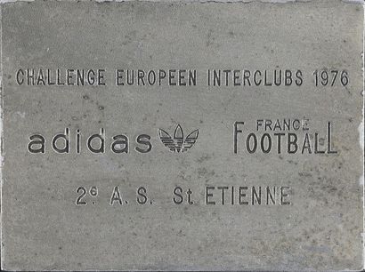 null Médaille du Challenge Européen Interclubs 1976 remis par France Football et...