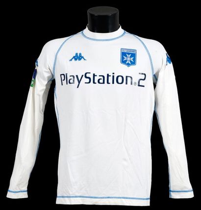 null Olivier Kapo n°23. Maillot pour la saison2003-2004 de Ligue 1. Il s’agit de...