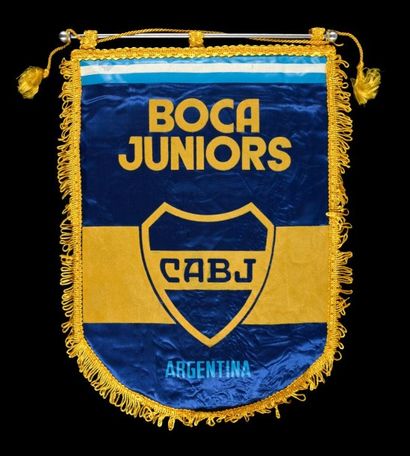 null Miguel Brindisi n°8. Maillot porté avec le Boca Juniors en match amical face...
