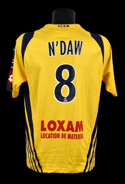 null Guirane N’daw n°8. Maillot porté avec le FC Sochaux pendant le championnat2007-2008...