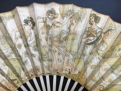 null Les danseuses, vers 1900
Eventail plié, feuille en soie illustrée de demoiselles...