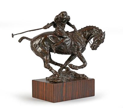 null LOS ANGELES 1932
Sculpture en bronze à patine brune. «Joueur de Polo» d'Arthur...