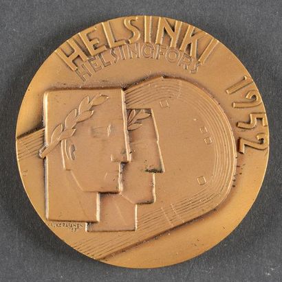null HELSINKI 1952
Médaille officielle de participant. En bronze. Par Rasamen.
Diamètre...