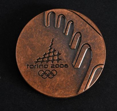 null TURIN 2006
Médaille officielle de participant. En bronze.
Diamètre 39 mm. Dans...