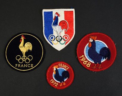 null Lot de 4 écussons de l'équipe de France pour les Jeux Olympiques de Rome 1960,...