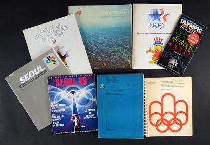 null Ensemble de 8 livres et revues sur les Jeux Olympiques de Montréal 1976, Los...