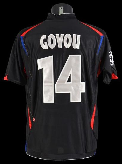 null Sydney Govou n°14.
Maillot de l'Olympique Lyonnais pour la Ligue des Champions...