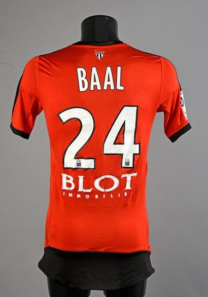 null Ludovic Baal n°24.
Maillot porté avec le Stade Rennais lors de la saison 2015-2016...