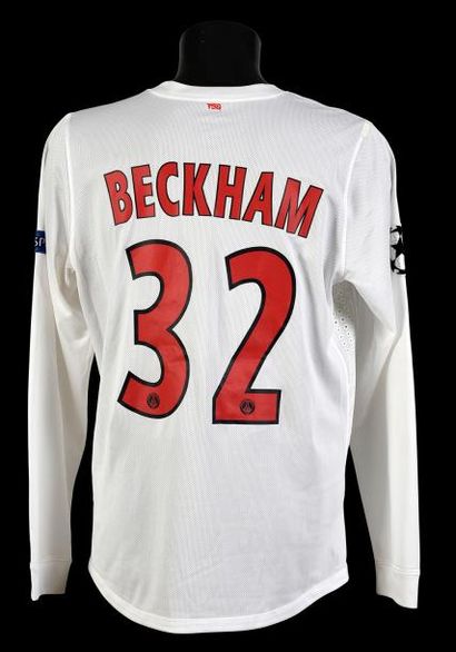 null David Beckham n°32.
Maillot porté avec le Paris Saint-Germain face au FC Barcelone...