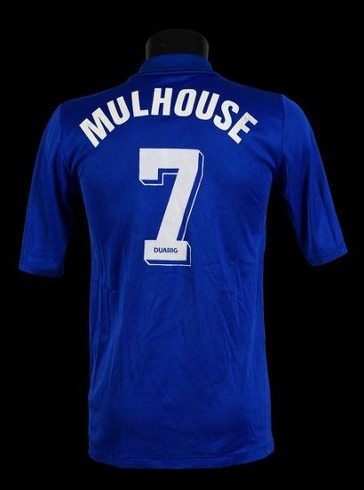 null Maillot n°7 du FC Mulhouse porté lors de la saison 1985-1986. Le club jouera...