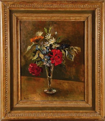 Roland OUDOT Bouquet de Fleurs sur un entablement.Huile sur toile.37 x 45 cm.