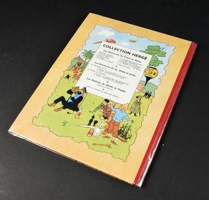 HERGÉ TINTIN 07. L'île Noire. Edition b8. Casterman 1953.
Superbe exemplaire proche...