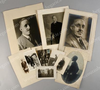 null ALPHONSE XIII, roi d'Espagne (1886-1941)
Ensemble de douze portraits photographiques...