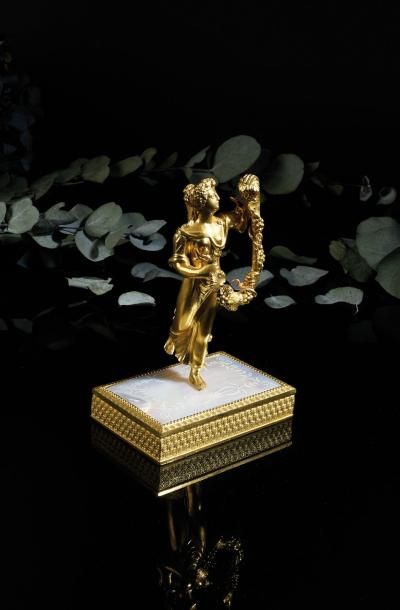 null Baguier La Malmaison 1801
Reposant sur un socle en bronze doré orné d'une plaque...