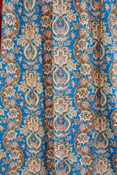 null Deux paires de rideaux en bourrette de soie imprimée, Alsace, vers 1870-1880,...