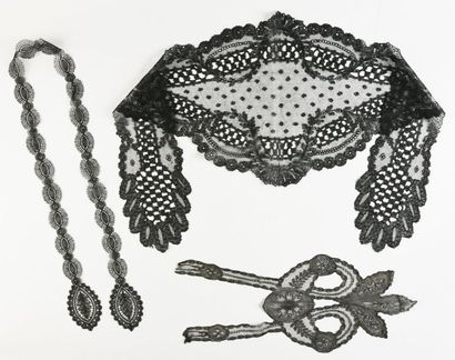 null Fanchon, cravate et modestie en Chantilly, fuseaux, 2eme moitié du XIXe siècle.
Un...