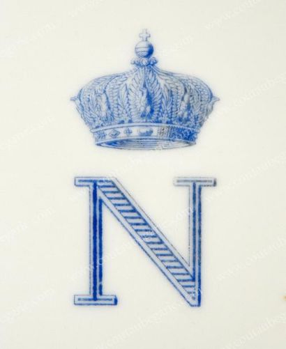 null SERVICE DES OFFICES
POUR LA TABLE DE L'EMPEREUR NAPOLÉON III.
Ensemble de trois...