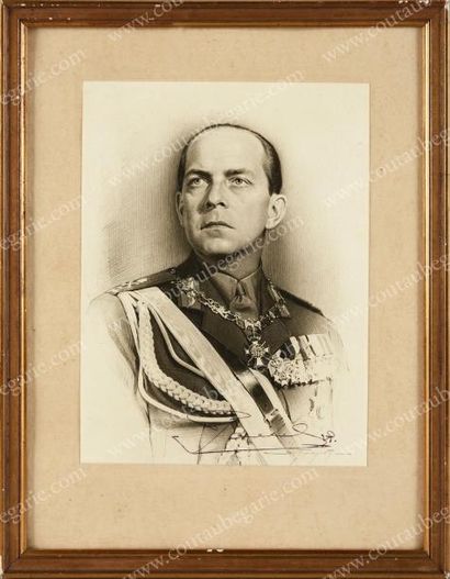 null PAUL Ier, roi de Grèce (1901-1964).
Portrait photographique N&B, monté sur carton,...