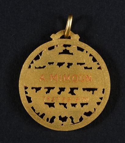 null Médaille de Recordman de France du 25 000 mètres en 1959 réalisé dans le temps...