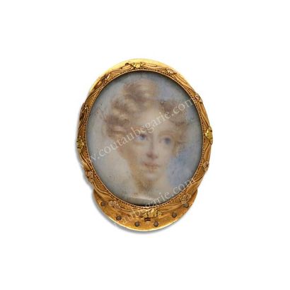 null MARIE-CAROLINE, duchesse de Berry (1798-1870).
Médaillon d'un élément de bracelet...
