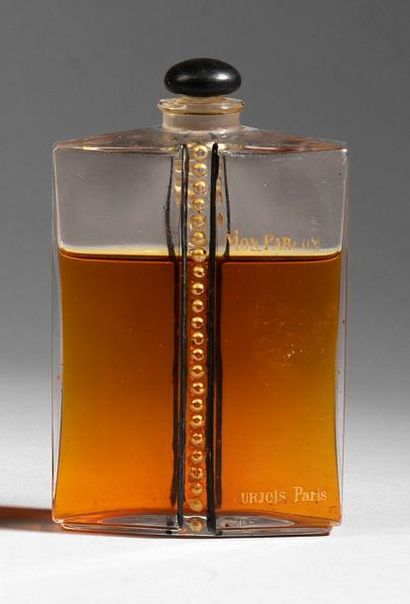Bourjois «Mon Parfum» - (1928)
Rare flacon grand-luxe en cristal incolore pressé...
