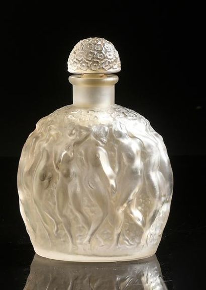 Molinard «Calendal» - (1929) Flacon en verre incolore pressé moulé dépoli satiné...